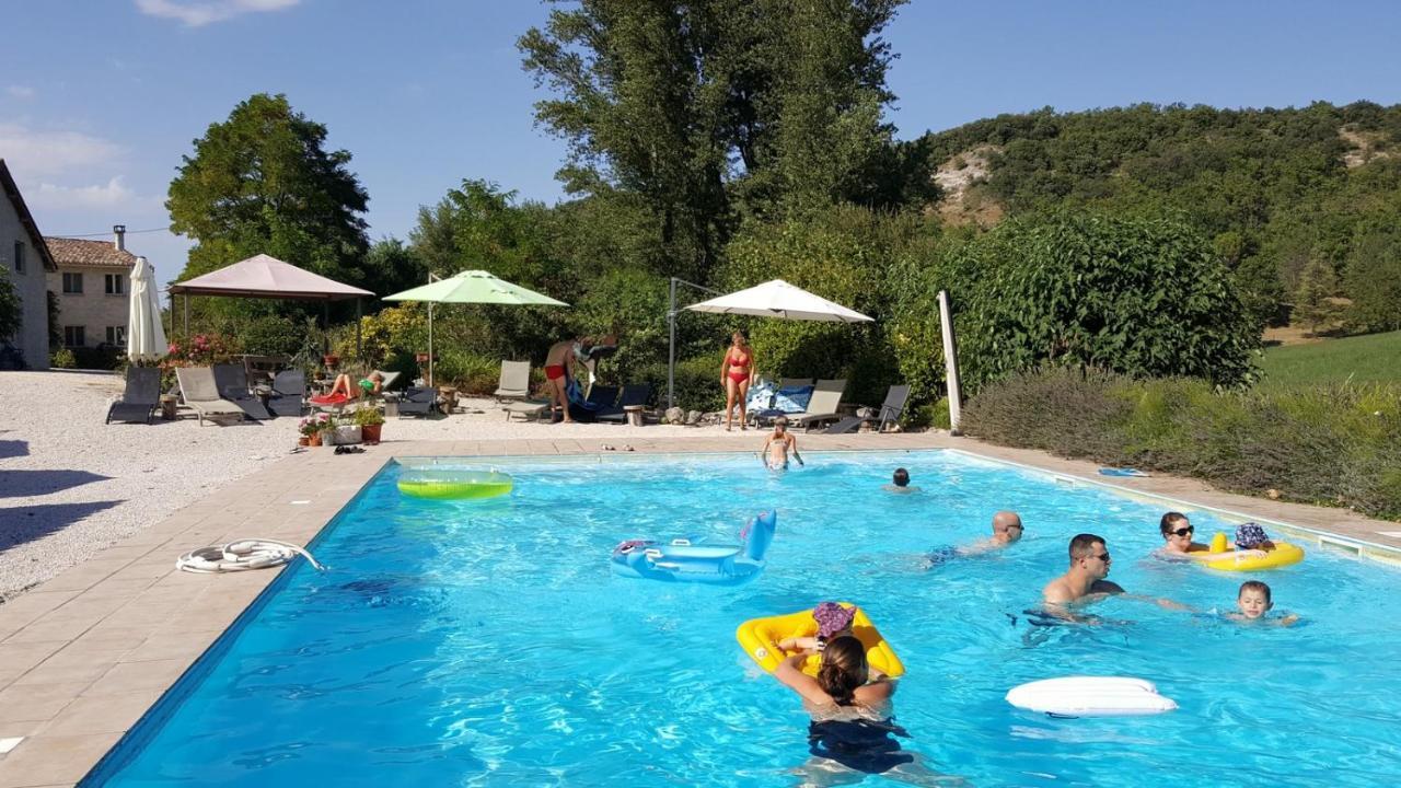 La Bordette Hotel Valeilles Bagian luar foto